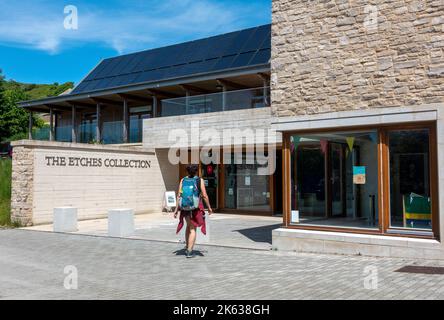 The etches Collection edificio esterno, un museo fossile indipendente situato nel villaggio di Kimmeridge sull'isola di Purbeck, Dorset, Inghilterra, Regno Unito Foto Stock