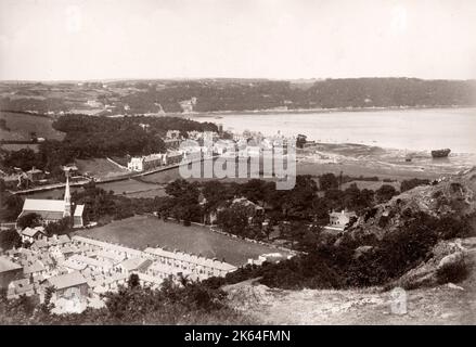 Vintage del XIX secolo fotografia - Regno Unito - Bangor e vista del Stretto di Menai Foto Stock