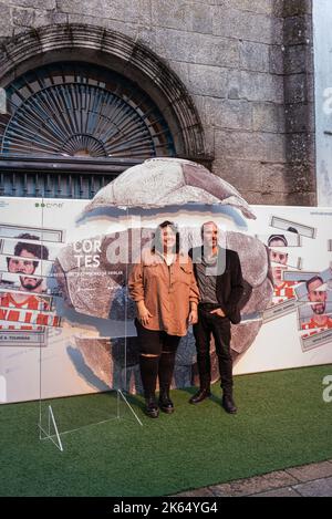 santiago, spagna, 29 settembre 2022, fotocall con tito asorey e cast di attori al primo posto del gioco, registrazioni Foto Stock