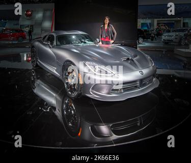 DETROIT, MI/USA - GENNAIO 13: Una vettura Viper 2014 SRT (Dodge) al North American International Auto Show (NAIS). Foto Stock