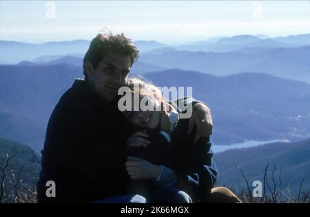 PAUL SCHNEIDER, Zooey Deschanel, tutte le ragazze reale, 2003 Foto Stock