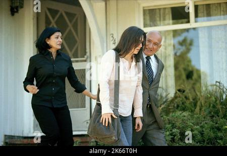 SHOHREH AGHDASHLOO, Jennifer Connelly, Ben Kingsley, casa di sabbia e nebbia, 2003 Foto Stock