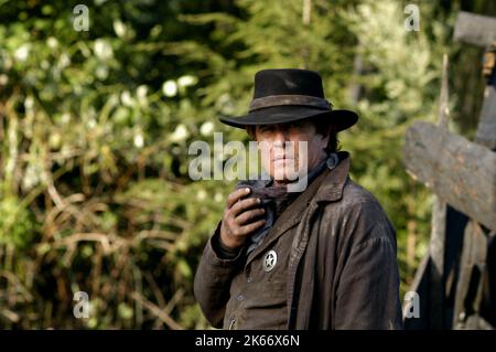 TOM BERENGER, PACIFICATORI, 2003 Foto Stock