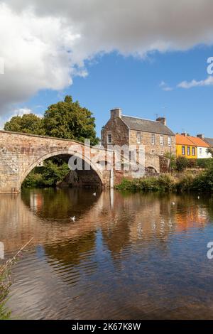 Nungate Bridge e River Tyne a Haddington, East Lothian, Scozia Foto Stock
