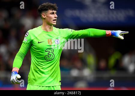 Milano, Italia. 11 ottobre 2022. Kepa Arrizabalaga del Chelsea FC gesta durante la partita di calcio della UEFA Champions League AC Milan e Chelsea FC. Credit: Nicolò campo/Alamy Live News Foto Stock