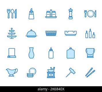 Set di icone della linea di stoviglie. Impostazione da tavolo - ciotola di zucchero, shaker di sale, forchetta, cucchiaio, bastoncini per alimenti, illustrazione vettoriale minima del posacenere. Semplice simbolo di contorno Illustrazione Vettoriale