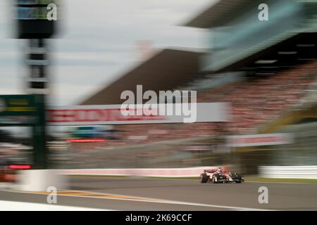 Singapore, Singapore. 08th Ott 2022. 8th ottobre 2022, Marina Bay Street Circuit, Singapore, FORMULA 1 SINGAPORE AIRLINES SINGAPORE GRAND PRIX 2022, nella foto Valtteri Bottas (fin), Alfa Romeo F1 Team ORLEN/dpa/Alamy Live News Foto Stock