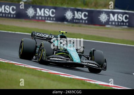 Singapore, Singapore. 08th Ott 2022. 8th ottobre 2022, circuito di Marina Bay Street, Singapore, FORMULA 1 SINGAPORE AIRLINES GRAN PREMIO DI SINGAPORE 2022, nella foto Sebastian Vettel (DEU), Aston Martin Aramco Cognizant Formula One Team Credit: dpa/Alamy Live News Foto Stock