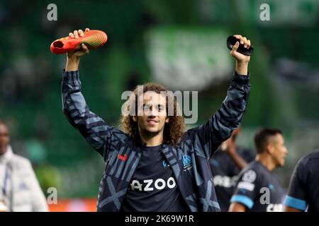 Lisbona, Portogallo. 12th Ott 2022. Matteo Guendouzi di Marsiglia festeggia dopo la partita di calcio UEFA Champions League Group D tra Sporting CP e Olympique Marseille allo stadio Alvalade di Lisbona, Portogallo, il 12 ottobre 2022. (Credit Image: © Pedro Fiuza/ZUMA Press Wire) Credit: ZUMA Press, Inc./Alamy Live News Foto Stock