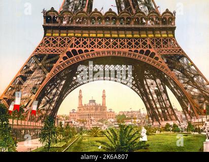 La Torre Eiffel e il Trocadero a Parigi, Francia. Foto Stock