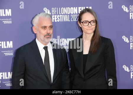 Iain Canning e Joanna Laurie partecipano alla prima edizione di 'The Son' al BFI London Film Festival 66th Foto Stock