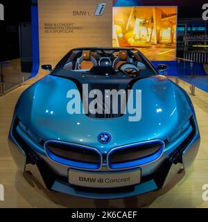 DETROIT, MI/USA - 19 GENNAIO 2013: Una BMW i8 Spyder EV concept car, North American International Auto Show (NAIAS). Foto Stock