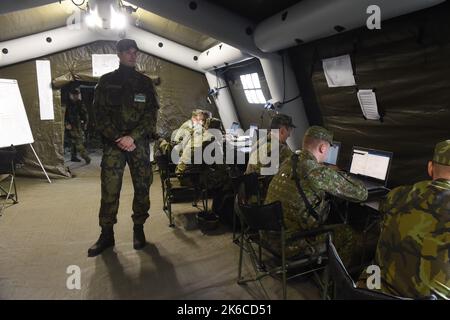 Libava, Repubblica Ceca. 13th Ott 2022. Il potente esercizio militare della cyber-forza e dell'operazione di informazione di Word 2022 presso il campo di addestramento militare di Libava, Repubblica Ceca, 13 ottobre 2022. Credit: Ludek Perina/CTK Photo/Alamy Live News Foto Stock