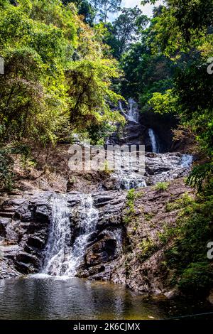 Cascata Nampok Lampee a Phang nga, Thailandia Foto Stock