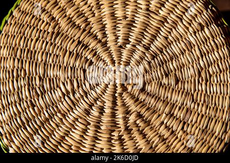 fondo arrotondato con fibre intrecciate in vimini Foto Stock