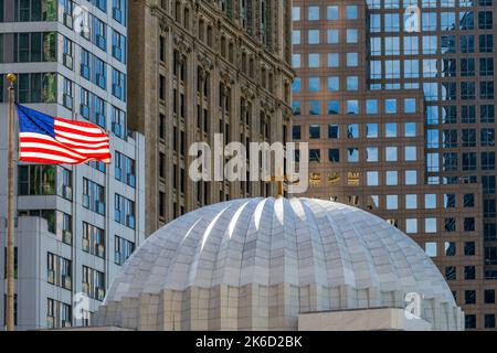 La nuova chiesa greco-ortodossa di San Nicola progettata dall'architetto Santiago Calatrava, Manhattan, New York, USA Foto Stock