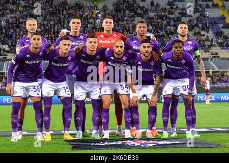 Firenze, Italia, 13/10/2022, stadio Artemio Franchi, Firenze, Italia, 13 ottobre 2022, line-up ACF Fiorentina durante la partita di calcio ACF Fiorentina vs Heart of Midlothian FC - UEFA Conference League Foto Stock