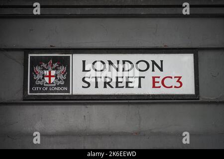 London Street, cartello con il nome della strada a Londra Inghilterra Regno Unito Regno Unito Foto Stock