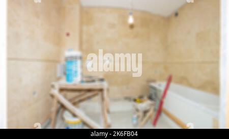 sfocatura astratta e bagno sfocato e rifocalizzazione per lo sfondo. Scale in toilette e servizi igienici per un concetto di ristrutturazione Foto Stock