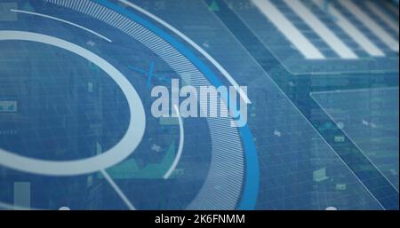 Questa immagine mostra come vengono elaborati i dati e come la tecnologia connette le persone a livello globale Foto Stock