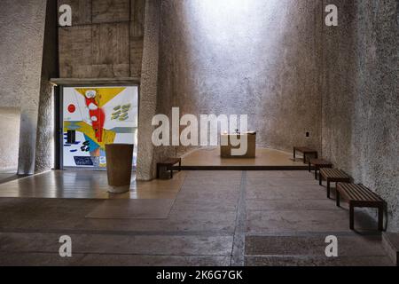 Ronchamp, collina di Bourlemont (Francia nord-orientale): Cappella di Notre Dame du Haut (nostra Signora delle alture). Cappella costruita dall'architetto le Corbusier nel 19 Foto Stock