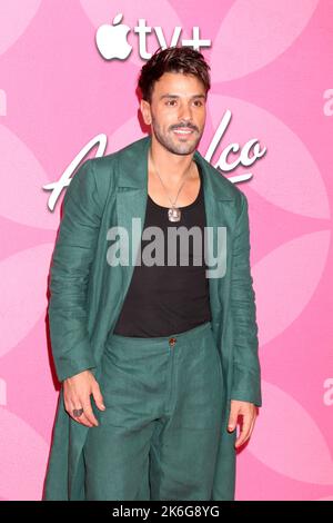 13 ottobre 2022, West Hollywood, CA, Stati Uniti d'America: LOS ANGELES - OTT 13: Rodrigo Urquidi al ''Acapulco'' Season 2 Premiere presso l'hotel di Londra il 13 ottobre 2022 a West Hollywood, CA (Credit Image: © Kay Blake/ZUMA Press Wire) Foto Stock