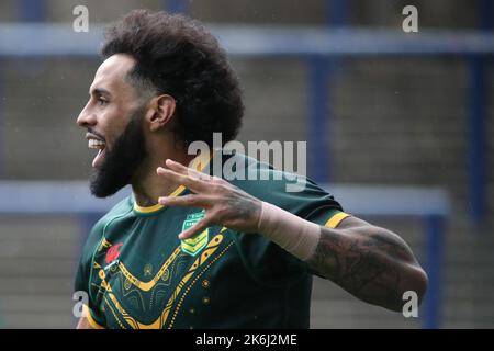 Leeds, Regno Unito. 14th Ott 2022. Headingley Stadium, Leeds, West Yorkshire, 14th ottobre 2022. I Captains della squadra di Rugby dell'Australia eseguono Josh Addo-Carr della squadra della lega di Rugby dell'Australia durante la corsa dei Captains. Credit: Touchlinepics/Alamy Live News Foto Stock