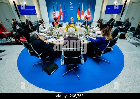 Berlino, Germania. 14th Ott 2022. Panoramica al G7° 2022° ministeriale sull'uguaglianza di genere a Berlino, 14 ottobre 2022. Credit: dpa/Alamy Live News Foto Stock