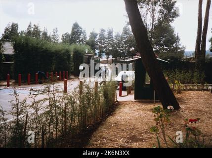 Addis Abeba - Residenza di posizione di livello intermedio, fotografie degli Stati Uniti relative alle ambasciate, ai consolati e ad altri edifici d'oltremare Foto Stock