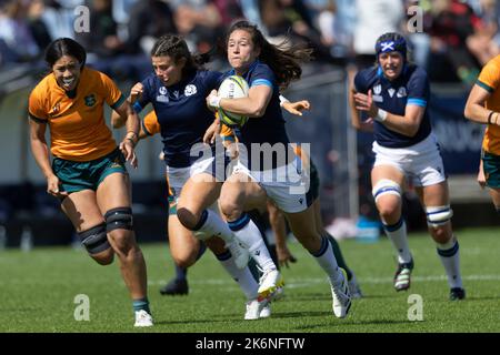 Il Rhona Lloyd scozzese rompe durante la partita di Coppa del mondo di rugby femminile Al Northland Events Centre, Whangarei, Nuova Zelanda. Data immagine: Sabato 15 ottobre 2022. Foto Stock