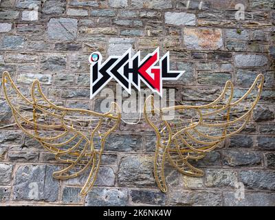 Ischgl, Austria - 25 luglio 2022: Ischgl è una città situata nella valle di Paznaun, nello stato austriaco del Tirolo. La sua stazione sciistica è collegata con quella di Samna Foto Stock