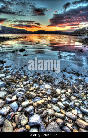 Penisola di Ardamurchan, Scozia. Vista artistica del tramonto di Loch Sunart. Foto Stock