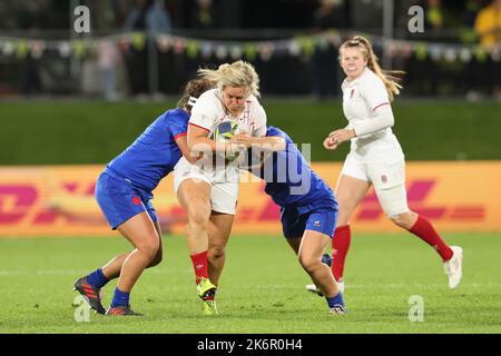 Marlie Packer of England in fase di incontro durante la Coppa del mondo di rugby delle Donne Francia vs Inghilterra Donne al Northland Events Centre, Whangarei, Nuova Zelanda, 15th ottobre 2022 (Photo by Natalie Bell/News Images) Foto Stock