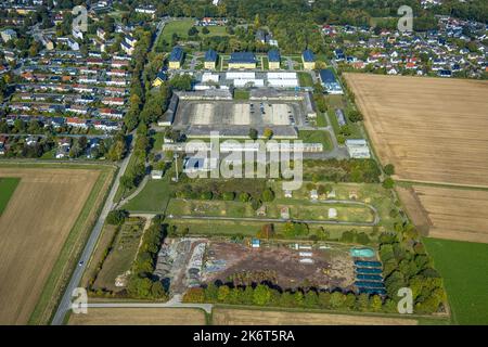 Veduta aerea, ex caserma Kanaal van Wessem, complesso abitativo e rifugio per rifugiati, Soest, Soester Börde, Renania settentrionale-Vestfalia, Germania, DE, Europa Foto Stock