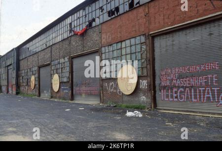 Area della Ruhr. Sito di fabbrica in disuso utilizzato per colture alternative. ca. 1981-2 Foto Stock