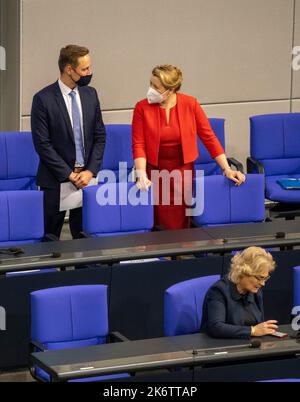 Franziska Giffey, Ministro federale della famiglia, anziani, donne e giovani Christine Lambrecht, Ministro federale della giustizia e dei consumatori Foto Stock