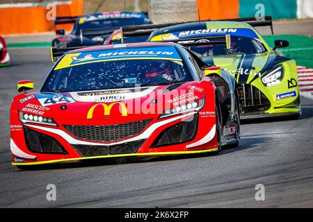 Portimao, Portogallo. 16th Ott 2022. 44 BIRCH Gustav (dnk), MOLLER Jens (dnk), GMB Motorsport, Honda NSX GT3, in azione durante il 6th° round della 2022 Michelin le Mans Cup sul circuito Internazionale di Algarve dal 14 al 16 ottobre, a Portimao, Portogallo - Foto Paulo Maria / DPPI Credit: DPPI Media/Alamy Live News Foto Stock