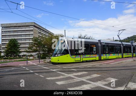 Frankreich, St-Etienne, Straßenbahn T1 Hopital Nord // Francia, St-Etienne, Tramway, Streetcar T1 Hopital Nord Foto Stock