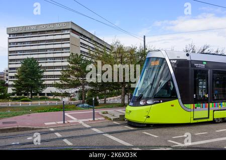 Frankreich, St-Etienne, Straßenbahn T1 Hopital Nord // Francia, St-Etienne, Tramway, Streetcar T1 Hopital Nord Foto Stock