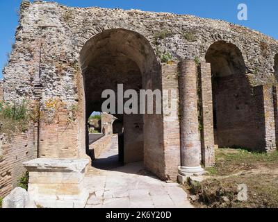 L'antico Odeon al sito archeologico di Nicopolis vicino a Preveza, Grecia, Europa Foto Stock