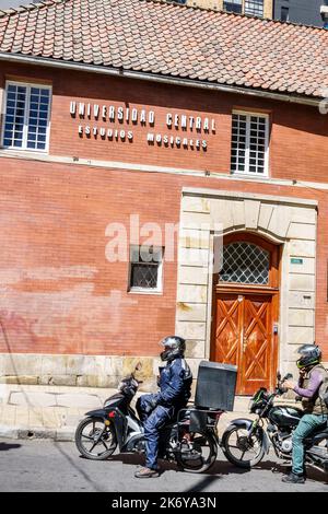 Bogota Colombia, Santa Fe Santa Fe Universidad Central Estudios Musicales Central University Studi musicali, uomo uomo uomo uomo uomo uomo adulto adulti, esterno Foto Stock