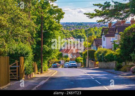 Vista panoramica della città costiera di Hythe-a, ai margini della palude di Romney, nel quartiere di Folkestone e Hythe, sulla costa meridionale del Kent Foto Stock