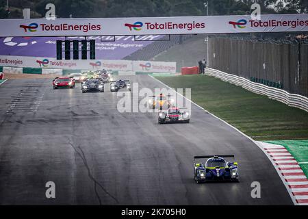 10 CLOET Tom (bel), LLOVERAS Xavier (spa), VAN BERLO Glen (nld), Eurointernational, Ligier JS P320 - Nissan, in azione durante la 4 ore di Portimao 2022, 6th° round della 2022 European le Mans Series sul circuito Internazionale di Algarve dal 14 al 16 ottobre, a Portimao, Portogallo - Foto Paulo Maria / DPPI Foto Stock