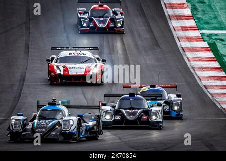 37 KRUTTEN Niklas (ger), LAPIERRE Nicolas (fra), YE Yifei (chn), Cool Racing, Oreca 07 - Gibson, in azione durante la 4 ore di Portimao 2022, 6th° round della 2022 European le Mans Series sul circuito Internazionale dell'Algarve dal 14 al 16 ottobre, a Portimao, Portogallo - Foto Paulo Maria / DPPI Foto Stock