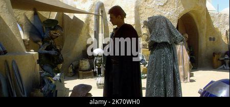 WATTO,HAYDEN CHRISTENSEN, NATALIE PORTMAN, STAR WARS: EPISODIO II - ATTACCO DEI CLONI, 2002 Foto Stock