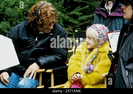 LUIS MANDOKI, DAKOTA FANNING, INTRAPPOLATO, 2002 Foto Stock