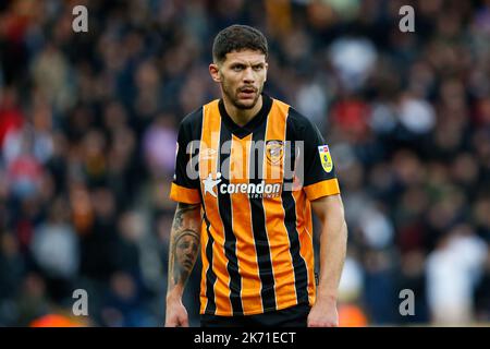 Hull, Regno Unito. 16th Ott 2022. Tobias Figueiredo #6 di Hull City durante la partita del Campionato Sky Bet Hull City vs Birmingham City al MKM Stadium, Hull, Regno Unito, 16th ottobre 2022 (Photo by ben Early/News Images) a Hull, Regno Unito il 10/16/2022. (Foto di ben Early/News Images/Sipa USA) Credit: Sipa USA/Alamy Live News Foto Stock