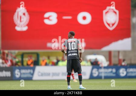 Michel Ange Balikwisha di Anversa, nella foto, durante una partita di calcio tra Standard de Liege e Royal Antwerp FC, domenica 16 ottobre 2022 a Liegi, il 12° giorno della prima divisione del campionato belga della 'Jupiler Pro League' del 2022-2023. FOTO DI BELGA BRUNO FAHY Foto Stock