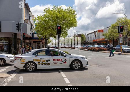 Taxi australiano berlina auto nel centro di Orange, New South Wales, Australia Foto Stock