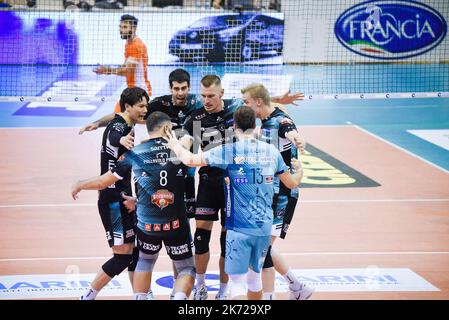 PalaBianchini, Latina, Italia, 16 ottobre 2022, Exultation (Pallavolo Padova) durante Top Volley Cisterna vs Pallavolo Padova - Volley Italian se Foto Stock